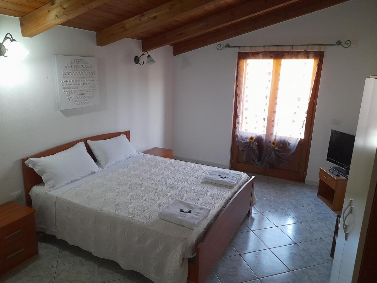 B&B Da Marianna Samugheo Экстерьер фото